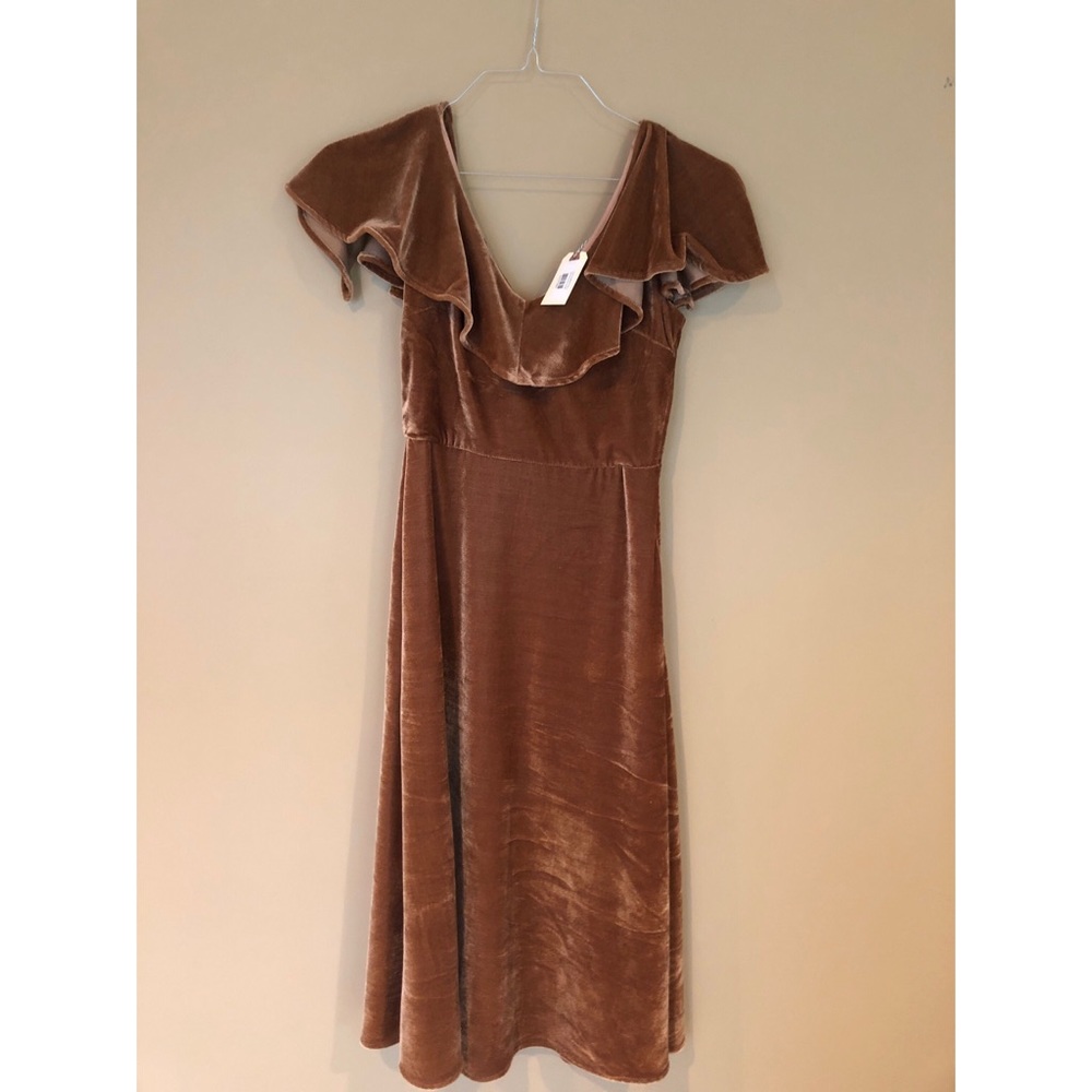 Velour midi bronze dress